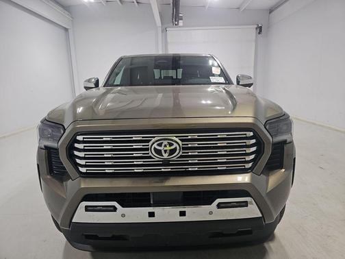 2024 Toyota Tacoma Limited