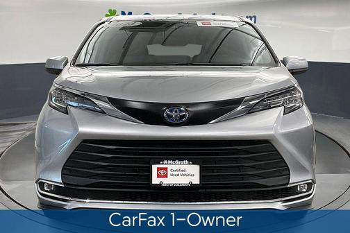 2023 Toyota Sienna XLE