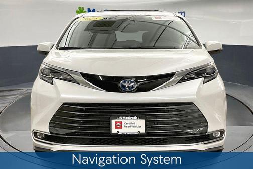 2024 Toyota Sienna Platinum