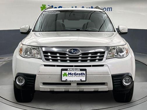 Satin White Pearl 2011 Subaru Forester 2.5 X Limited