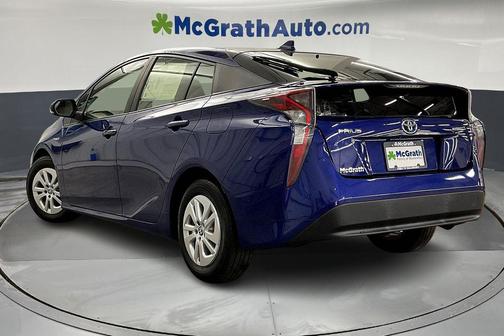 2016 Toyota Prius Two