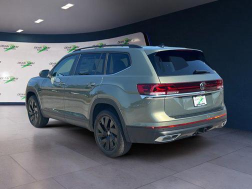 2026 Volkswagen Atlas 2.0T SE w/Technology 4MOTION