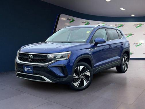 2024 Volkswagen Taos 1.5T SE