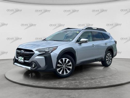 Ice Silver Metallic 2024 Subaru Outback Touring XT