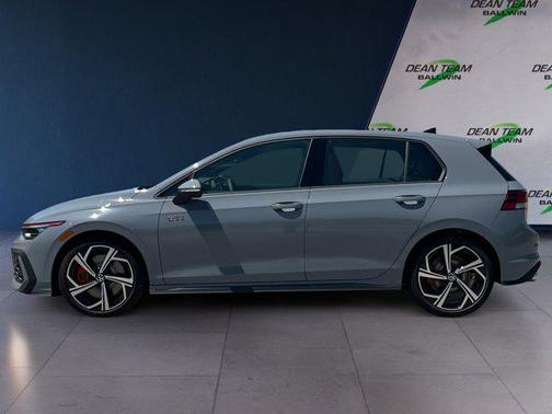 2025 Volkswagen Golf GTI 2.0T SE DSG