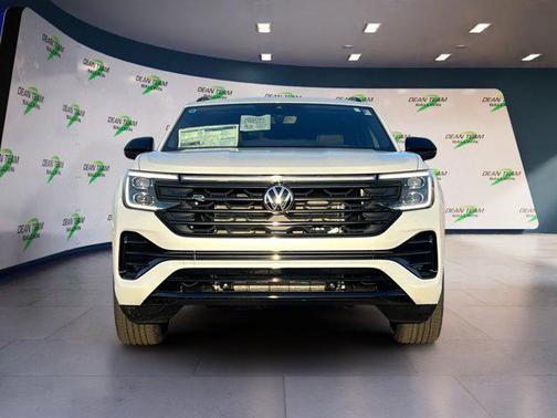 2025 Volkswagen Atlas Cross Sport 2.0T SEL