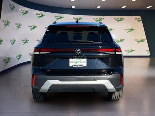 2026 Volkswagen Tiguan 2.0T SE 4MOTION