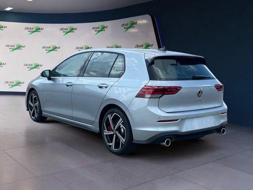 2025 Volkswagen Golf GTI 2.0T SE DSG
