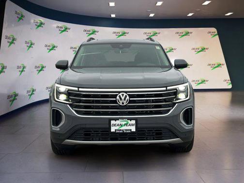 2026 Volkswagen Atlas 2.0T SE w/Technology 4MOTION