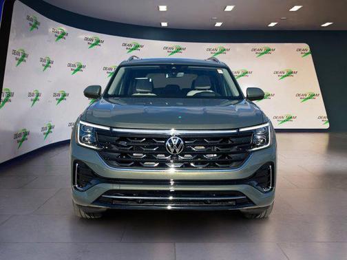 2026 Volkswagen Atlas 2.0T SEL Premium R-Line 4MOTION