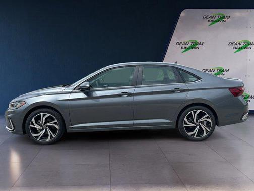 Platinum Gray Metallic 2026 Volkswagen Jetta 1.4T SEL