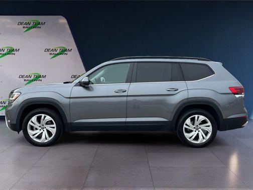 2023 Volkswagen Atlas 3.6L SE w/Technology