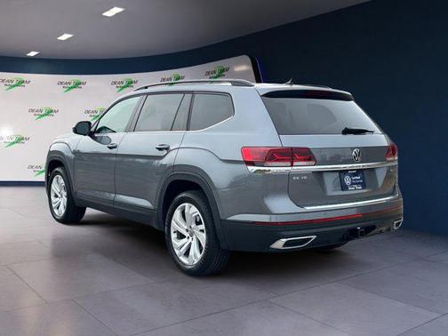 2023 Volkswagen Atlas 3.6L SE w/Technology
