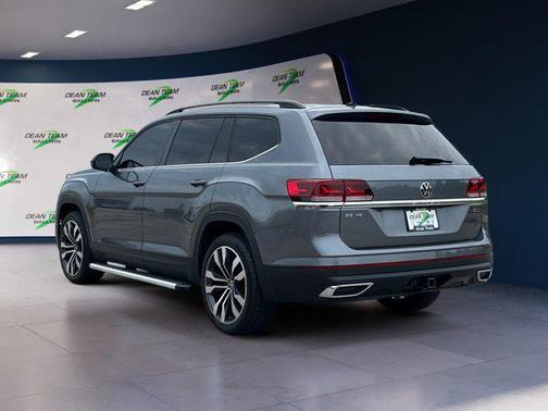 2022 Volkswagen Atlas 3.6L SE w/Technology