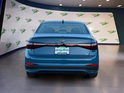 2026 Volkswagen Jetta 1.4T SE