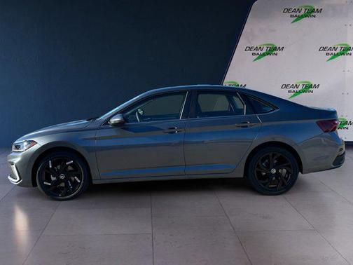 2026 Volkswagen Jetta 1.4T SE