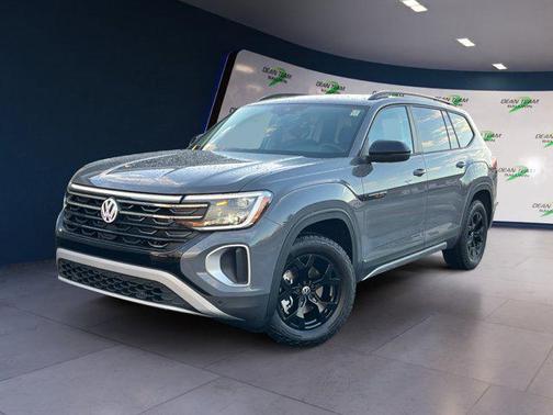 2026 Volkswagen Atlas Peak Edition