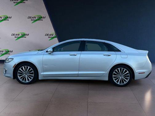 2017 Lincoln MKZ Premiere