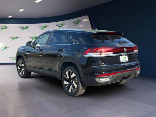 2026 Volkswagen Atlas Cross Sport 2.0T SE w/Technology 4MOTION