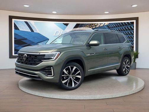 Avocado Green Pearl 2026 Volkswagen Atlas 2.0T SEL Premium R-Line 4MOTION