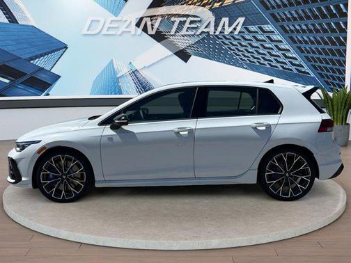 pure white 2026 Volkswagen Golf R 2.0T DSG
