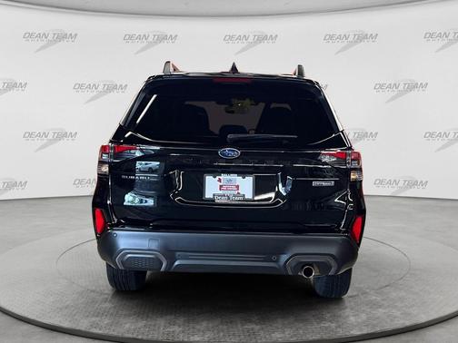 Crystal Black Silica 2025 Subaru Forester Hybrid Limited