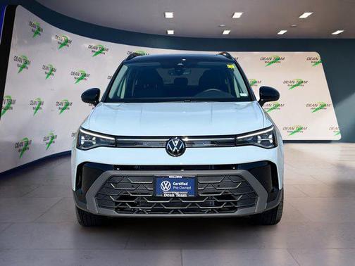 2025 Volkswagen Taos 1.5T SE Black