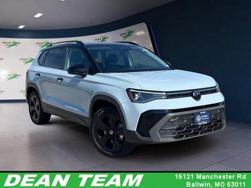 2025 Volkswagen Taos 1.5T SE Black