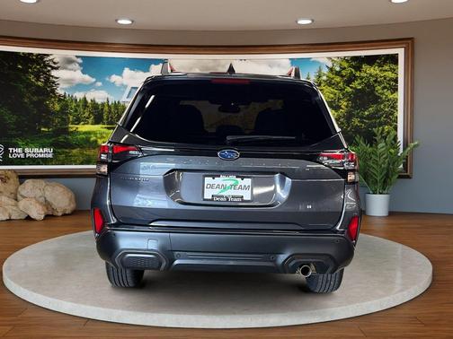 MAGNETITE GRAY 2026 Subaru Forester Limited