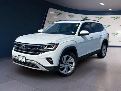2022 Volkswagen Atlas 3.6L SE w/Technology