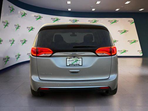 2019 Chrysler Pacifica Touring Plus