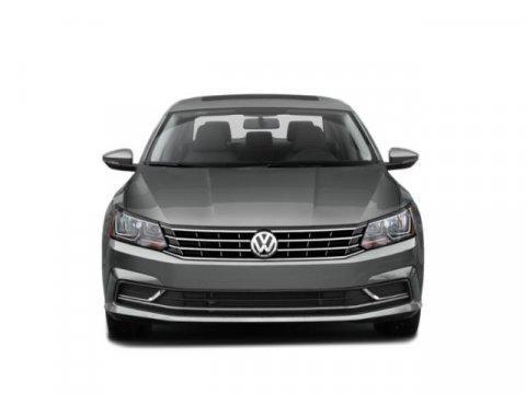 2019 Volkswagen Passat 2.0T R-Line