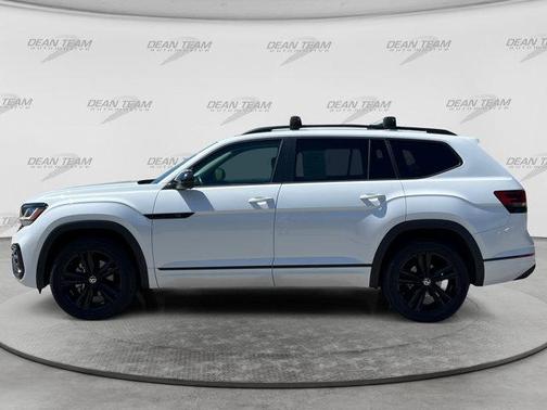 Pure White 2023 Volkswagen Atlas 3.6L SEL