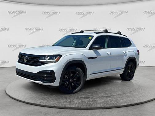 Pure White 2023 Volkswagen Atlas 3.6L SEL