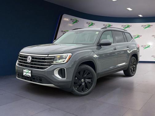 Pure Gray 2026 Volkswagen Atlas 2.0T SE w/Technology 4MOTION