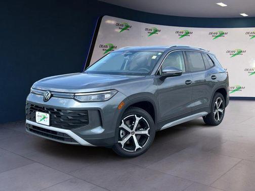 2025 Volkswagen Tiguan 2.0T SE 4MOTION
