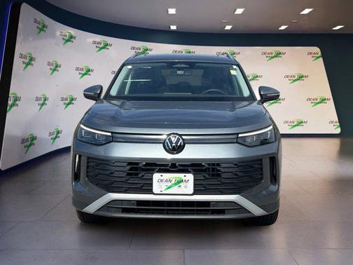 2025 Volkswagen Tiguan 2.0T SE 4MOTION