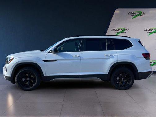 2026 Volkswagen Atlas Peak Edition