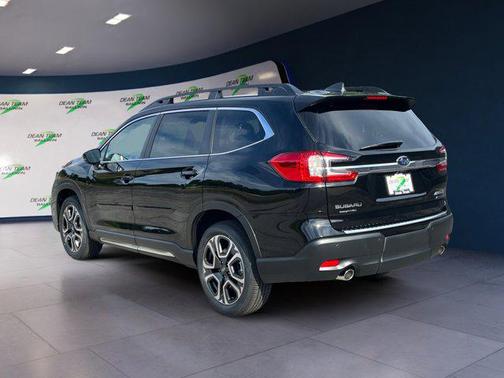 2025 Subaru Ascent Limited 8-Passenger