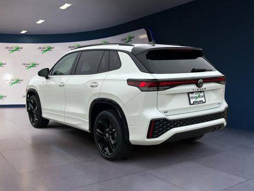 2026 Volkswagen Tiguan 2.0T SE R-Line Black 4MOTION