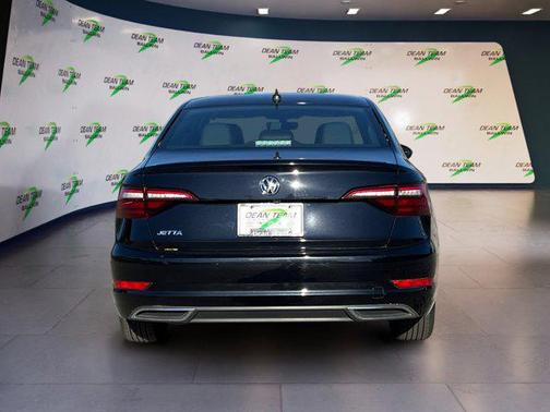 2021 Volkswagen Jetta 1.4T R-Line