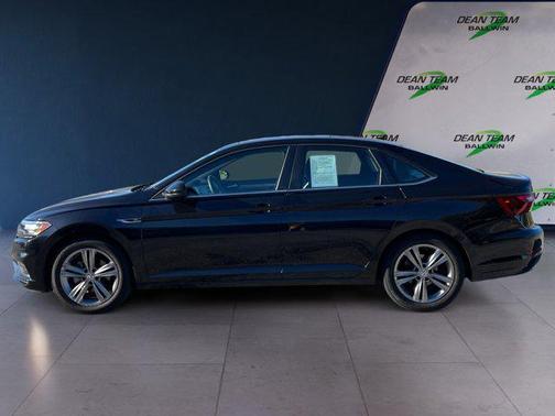 2021 Volkswagen Jetta 1.4T R-Line