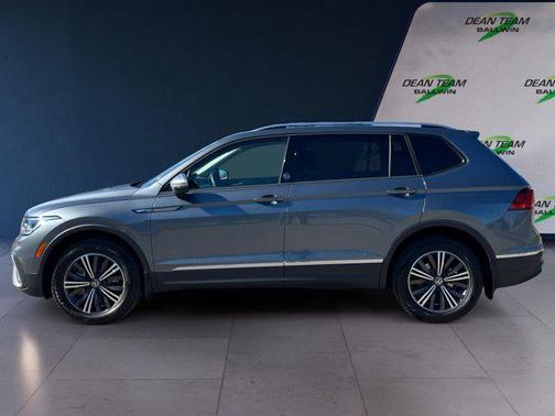 2024 Volkswagen Tiguan 2.0T Wolfsburg Edition