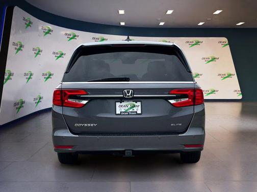 2021 Honda Odyssey Elite