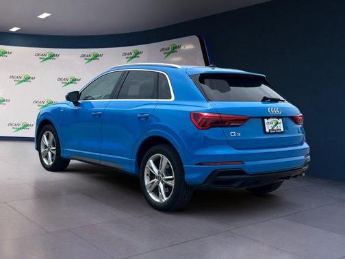 2019 Audi Q3 2.0T S line Prestige