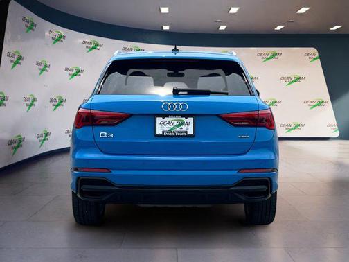 2019 Audi Q3 2.0T S line Prestige