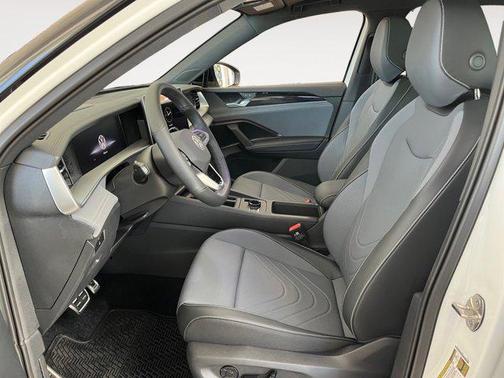 2025 Volkswagen Tiguan 2.0T SE R-Line Black 4MOTION