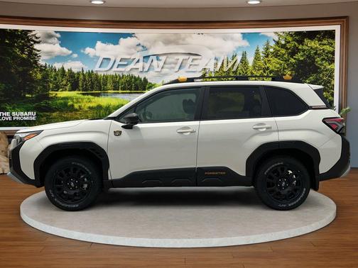 WHITE PEARL 2026 Subaru Forester Wilderness