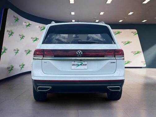2025 Volkswagen Atlas 2.0T SE