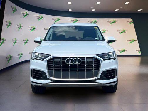 2022 Audi Q7 55 Premium Plus